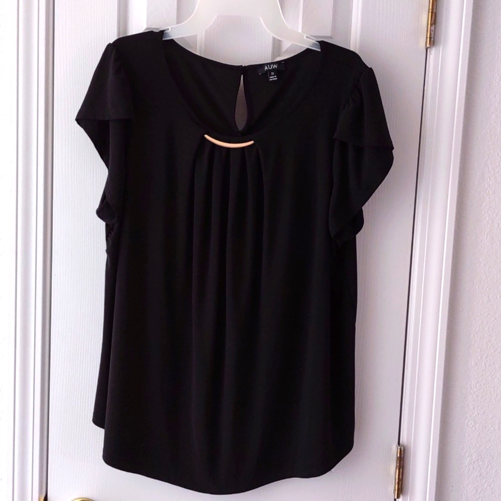Woman's Blouse / Top